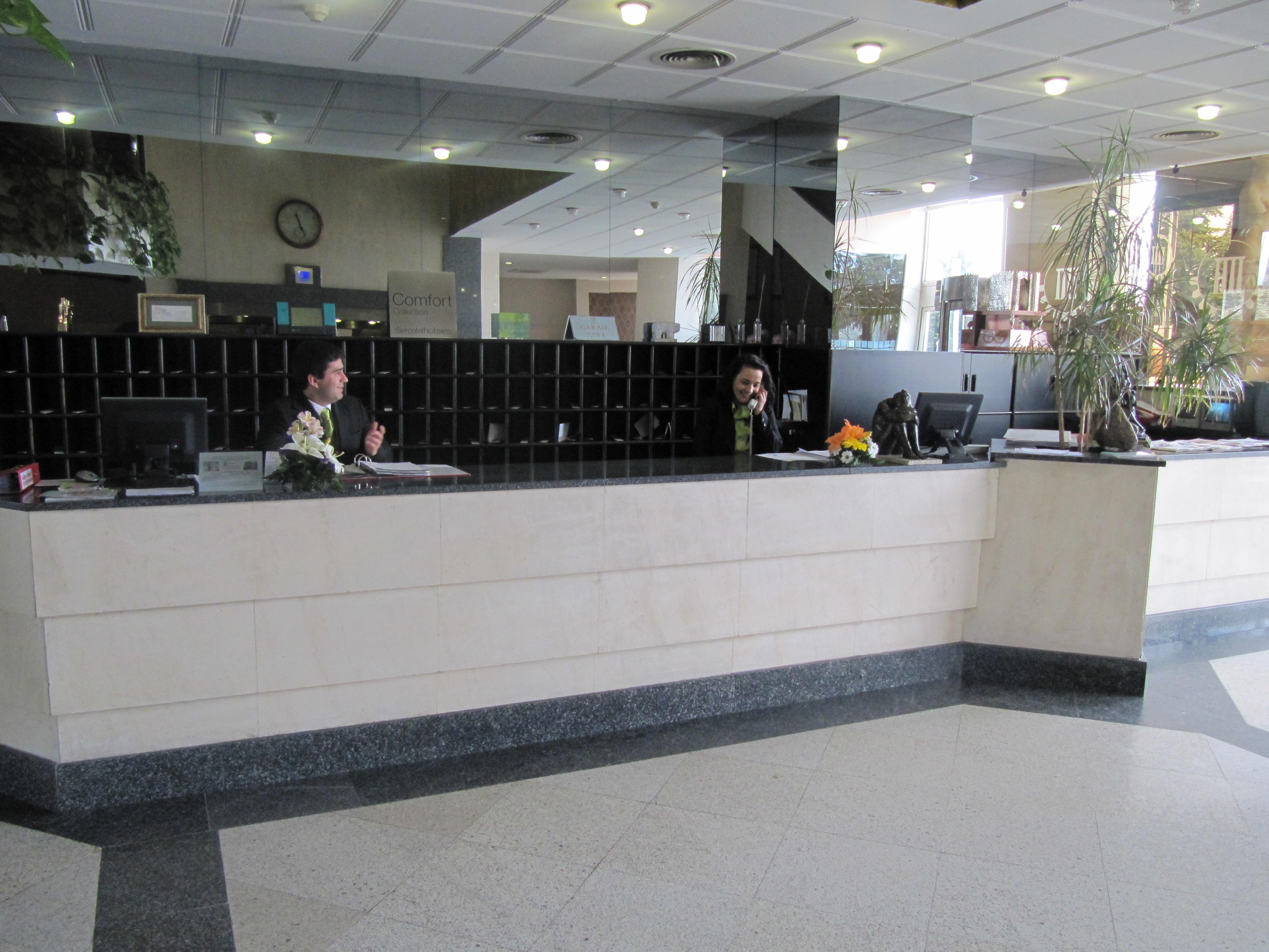 Hotel Sercotel Cuatro Postes Ávila Exteriér fotografie