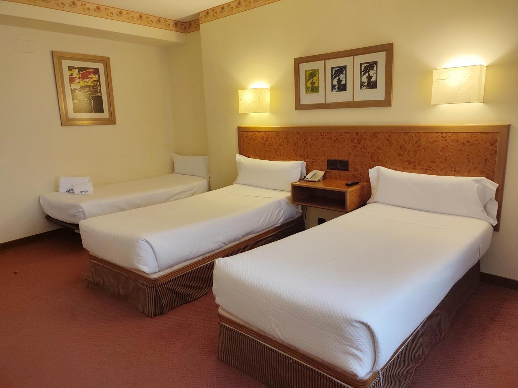 Hotel Sercotel Cuatro Postes Ávila Exteriér fotografie